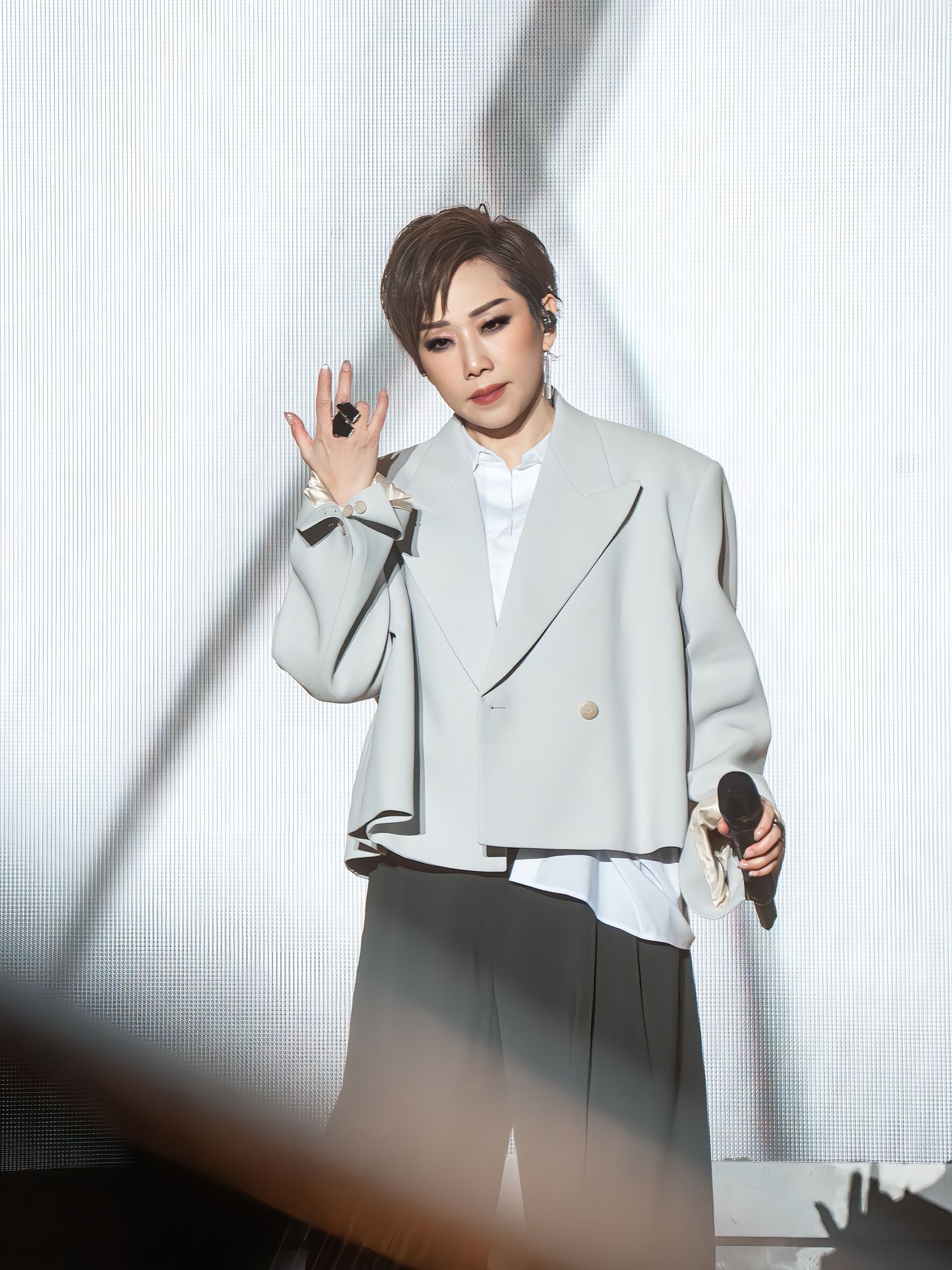 林忆莲铁了心要养梦女不敢想林忆莲演唱会有多少开水壶巡演重磅落地上海，嗓音细腻百变