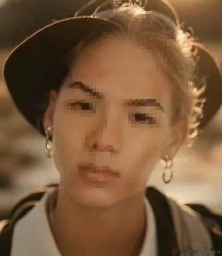耗子长这样怎么不打码 我来帮它 