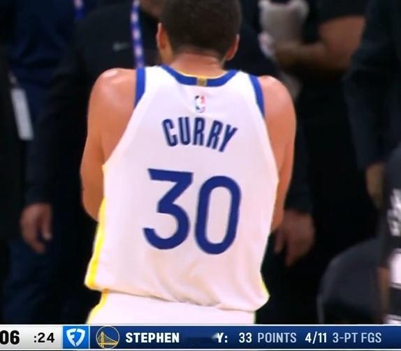 穆迪三分库里三分 反超了 