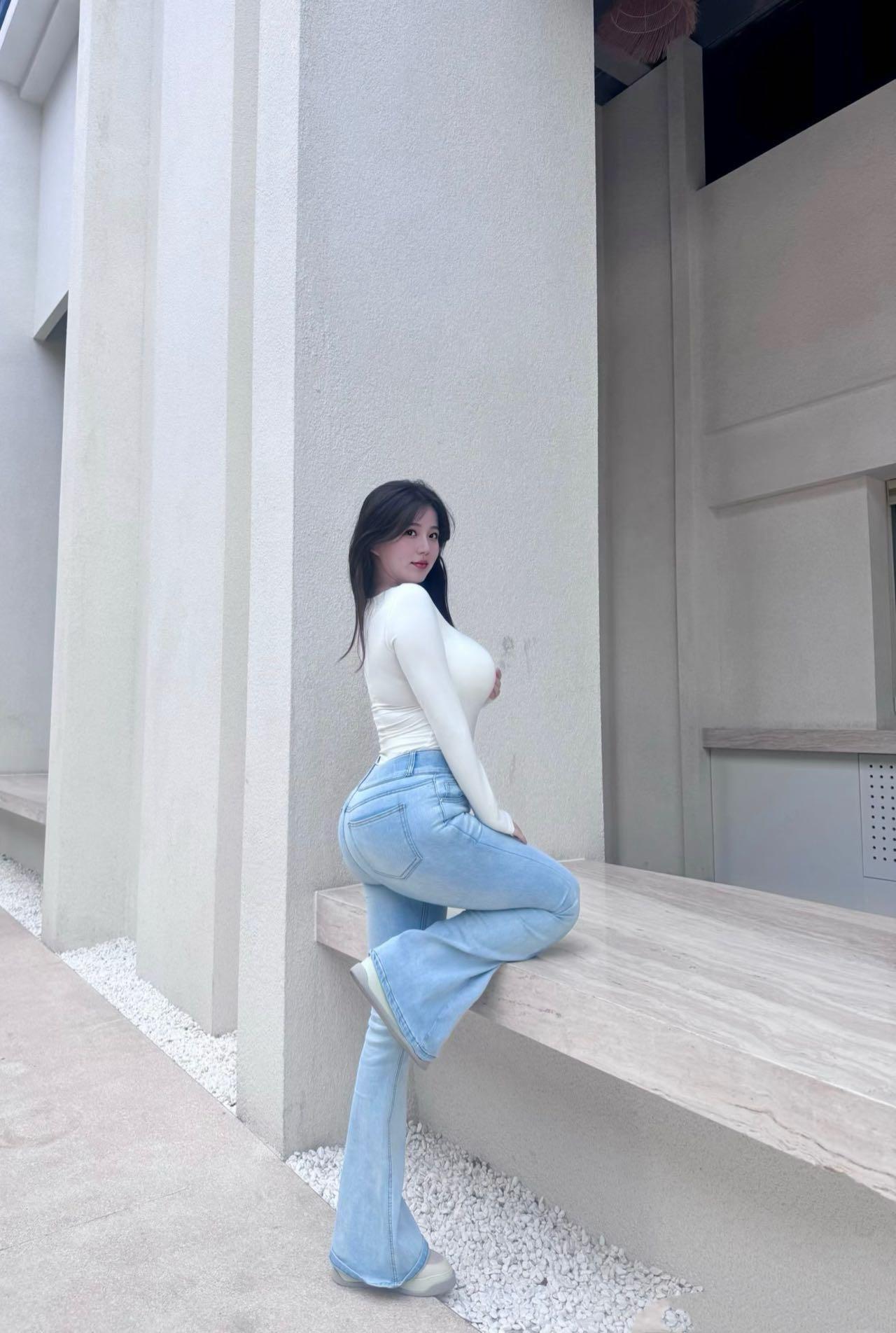 心里面有苦，我又能对谁说？内心有苦说不清