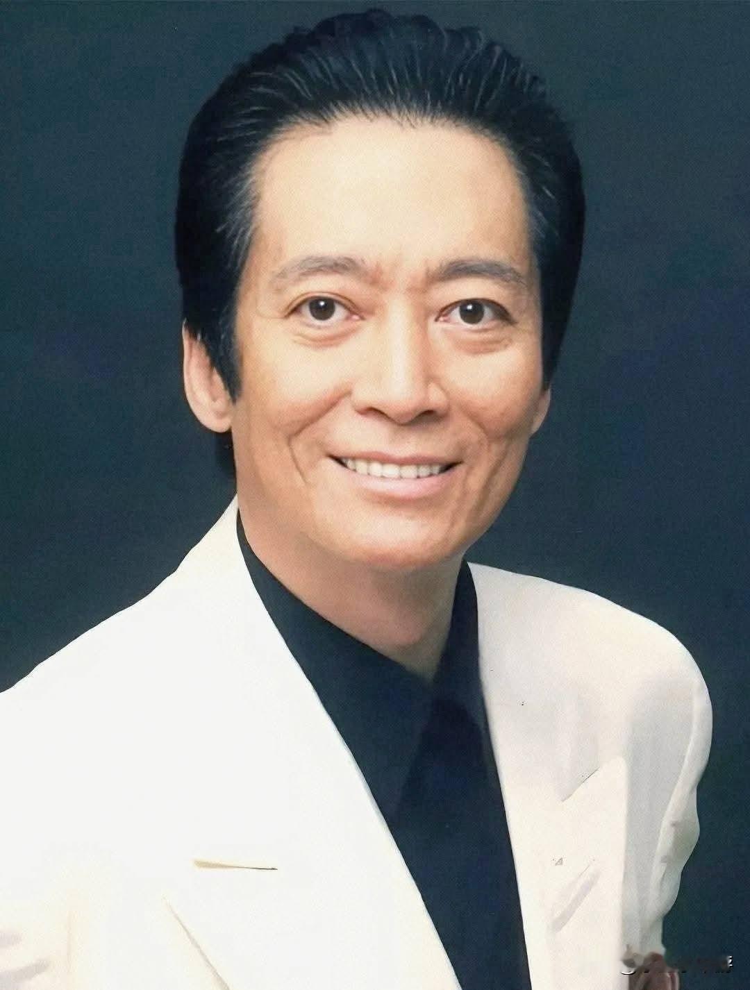 中国香港资深艺人方刚，原来年轻的时候这么帅。