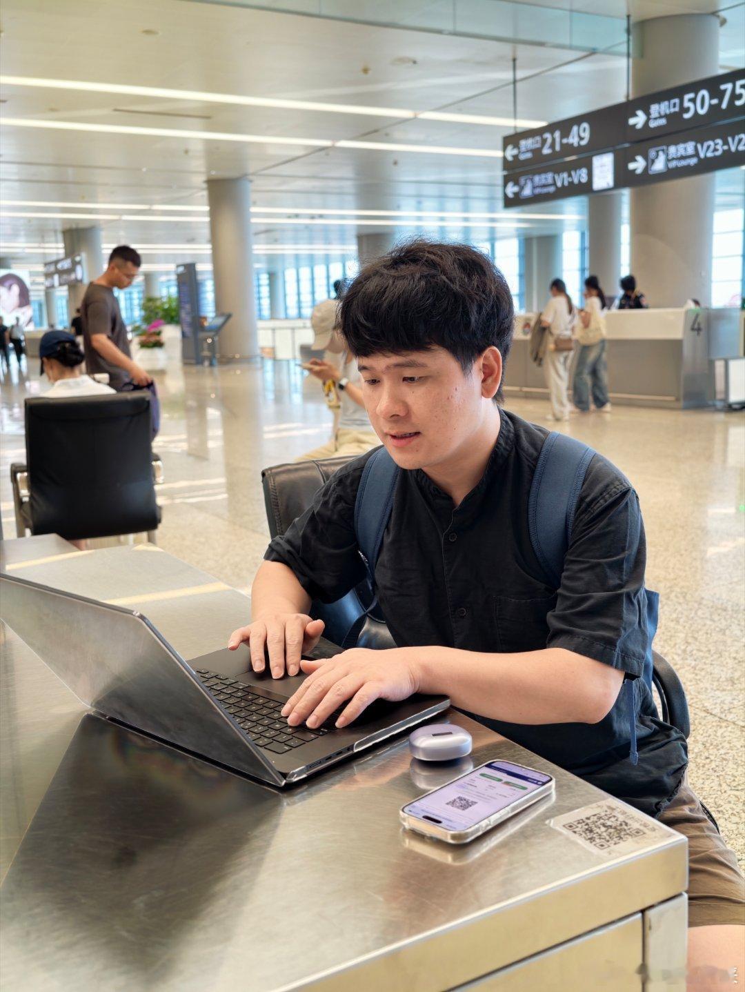 发现朋友圈没人晒旅游照了 我来晒个旅游照
