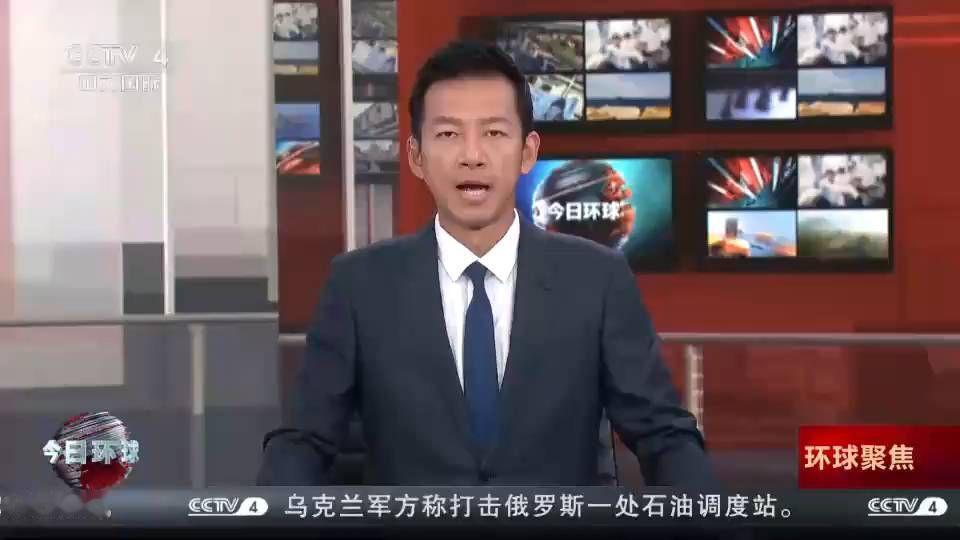 陆军远火分队开展实弹射击 锤炼精确毁伤能力