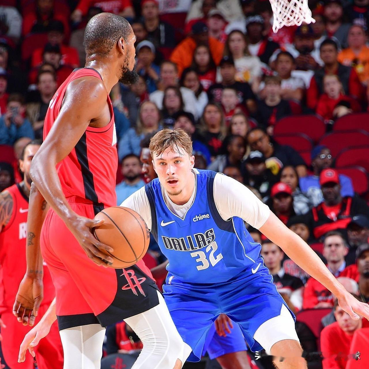 『就在今天！NBA 传来多则火箭队最新消息』

1、三连胜的火箭坐镇主场迎战新科