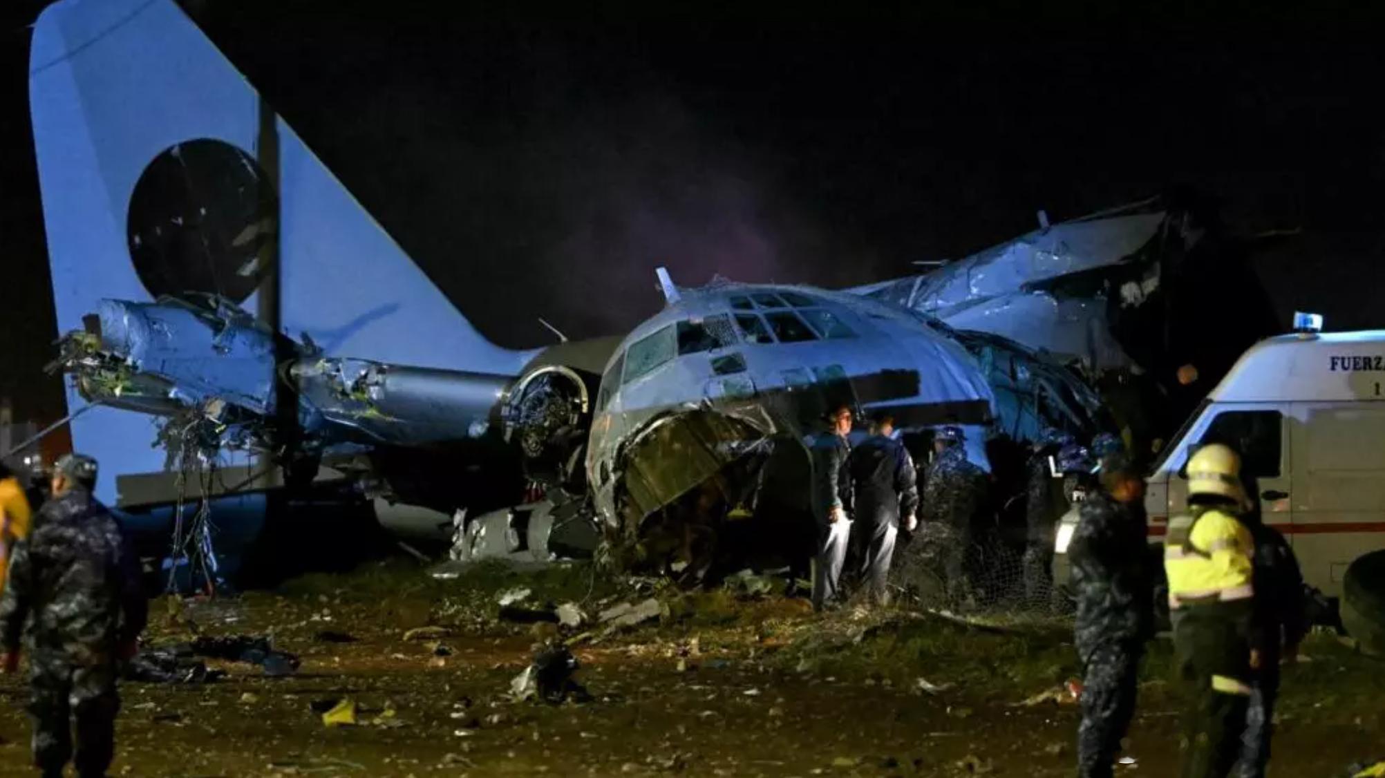 玻利维亚运钞军机坠毁致22人遇难 飞行员与副驾驶被拘押调查海外新鲜事 据媒体5月