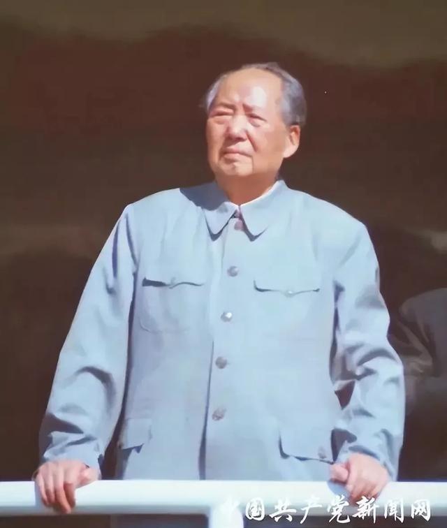 陈云曾经说过：中国共产党最大的成就是培养了毛泽东。这话当然是有道理的。毛主席自参