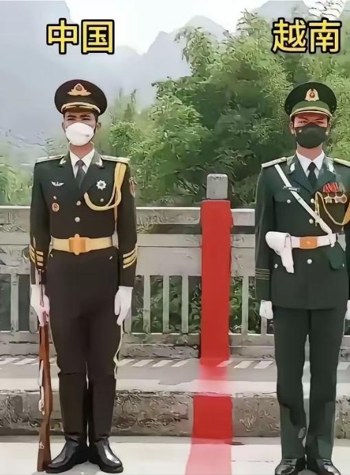 菲：大哥！我跟越南签了个大单，提升战略伙伴关系了，以后南海我们说了算！
中：哦，