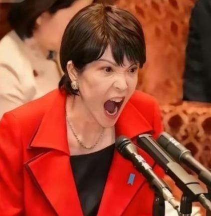 在日本上班的朋友回国了，我问他：那边害怕爆发战争吗？他曾说：“也许你没料到，真正