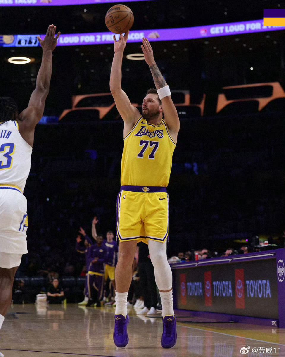 詹姆斯不打，东契奇首节就砍22分步行者vs湖人