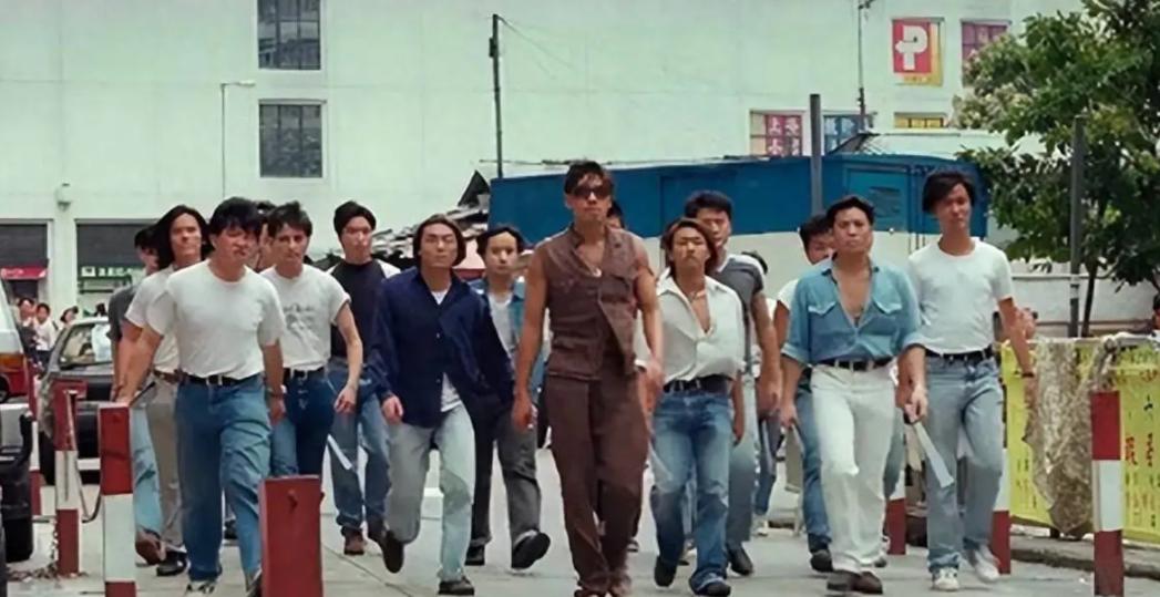 1997年香港回归后，那些混黑社会的古惑仔一夜之间全没了。这帮人都去哪儿了？
