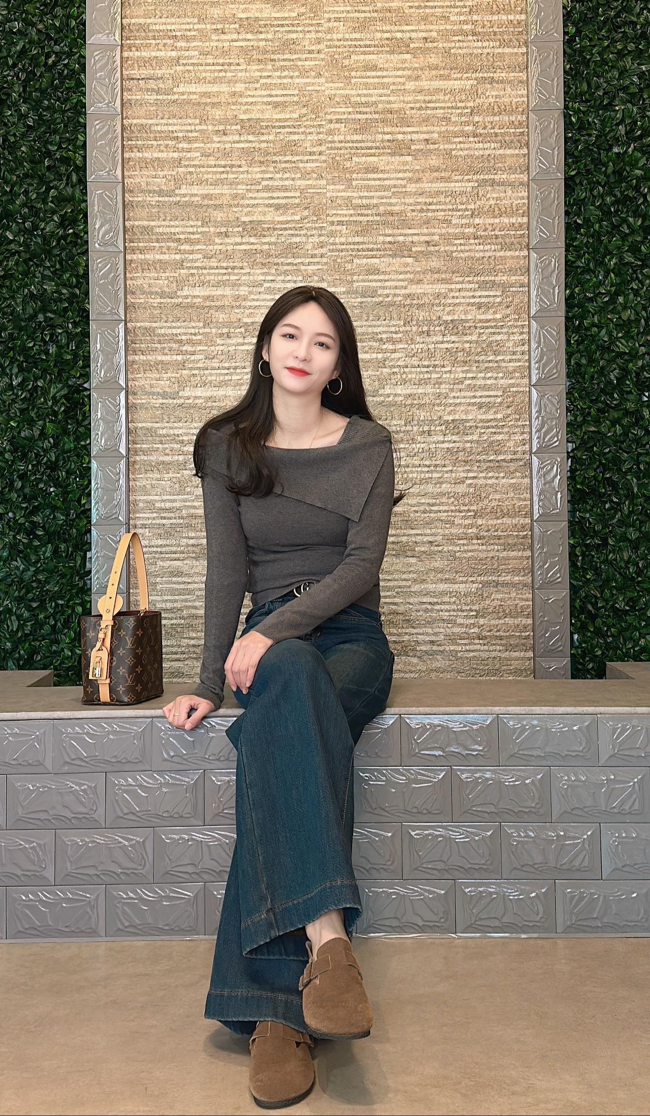 一个人如果内心丰盈，无论在喧嚣闹市还是僻静角落，状态都是欢愉的。冬季必备