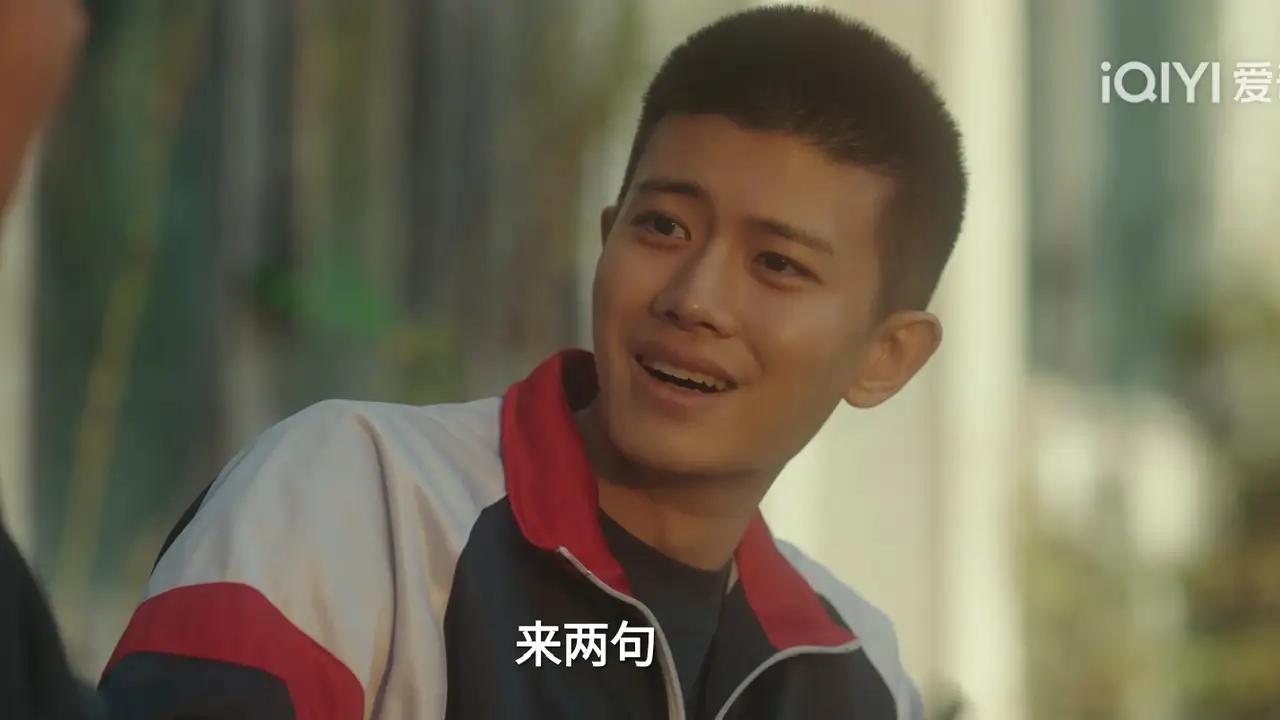 重刷＃深渊无间＃第6集
“凶手”竟是挚友？
好喜欢少年李成与邻家哥哥的相处日常，