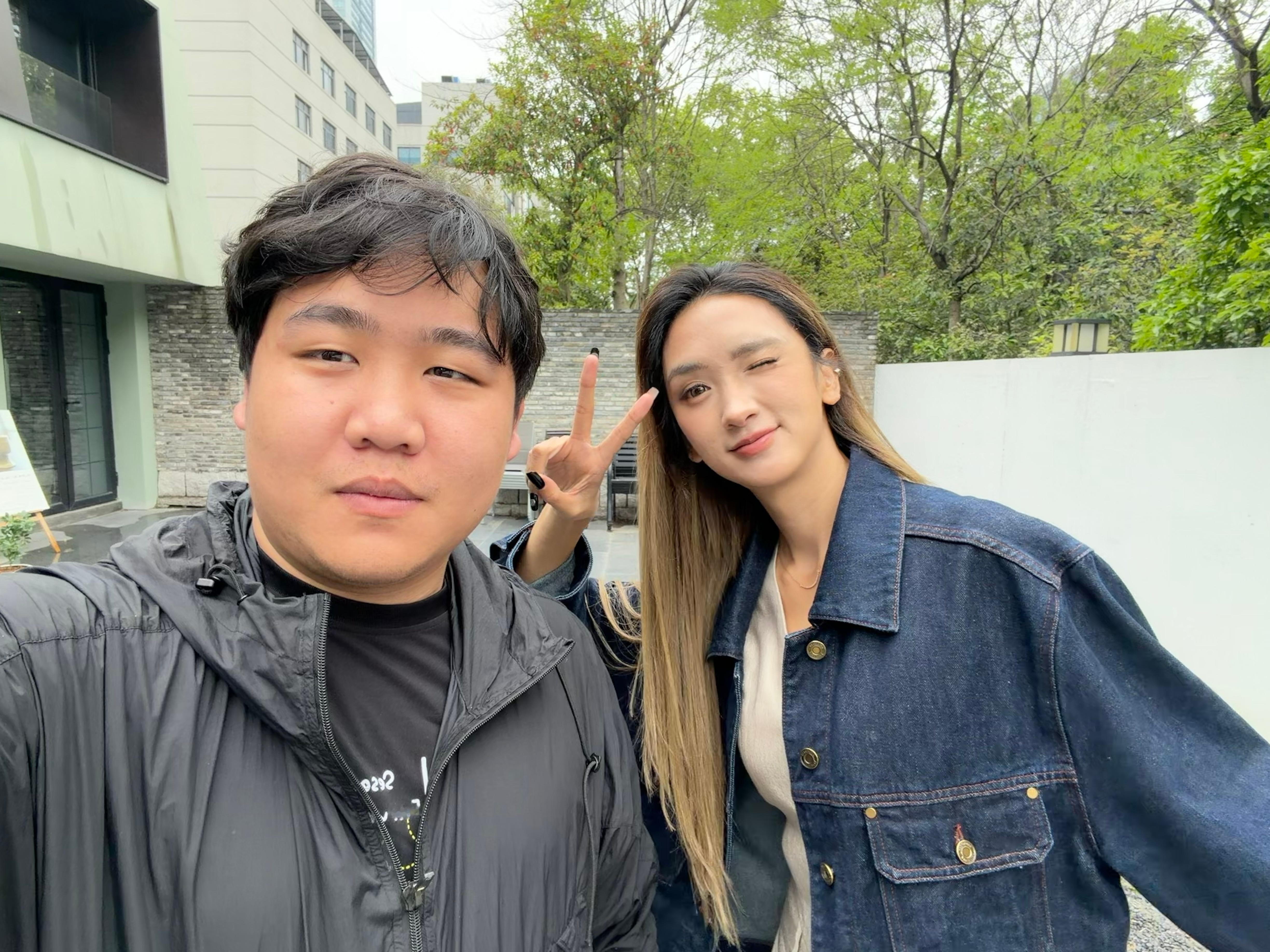 找到了超好用的拍照搭子04年的小涛 感觉我俩也没差多少嘛 