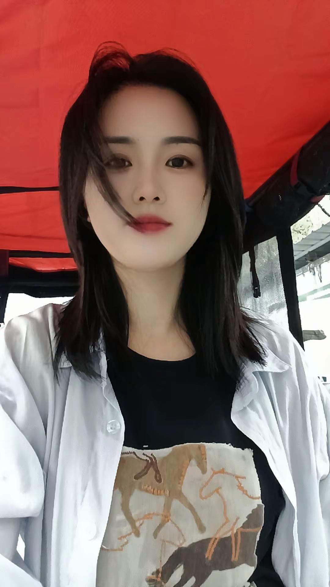 如果人生总是后知后觉 那请在拥有的时候珍惜一切    ……