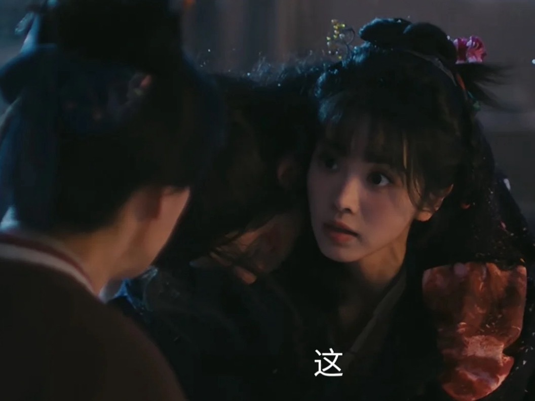 田曦薇给我一种，她本人真会杀猪的感觉我知道这个猪是特效，然而我甚至认为只是真猪不