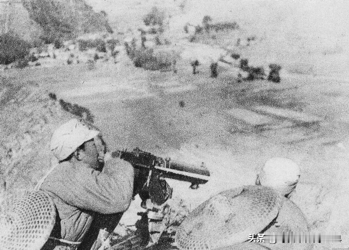 平型关大捷后，国民政府给参战部队一人奖励了一块大洋。115师此战发了大财，枪支、