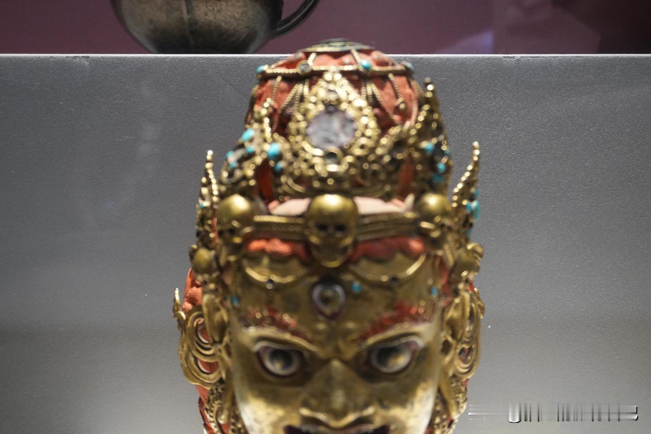 这次去西藏，在拉萨博物馆，山南博物馆，雍布拉康这些地方待了几天，对西藏的认识和以