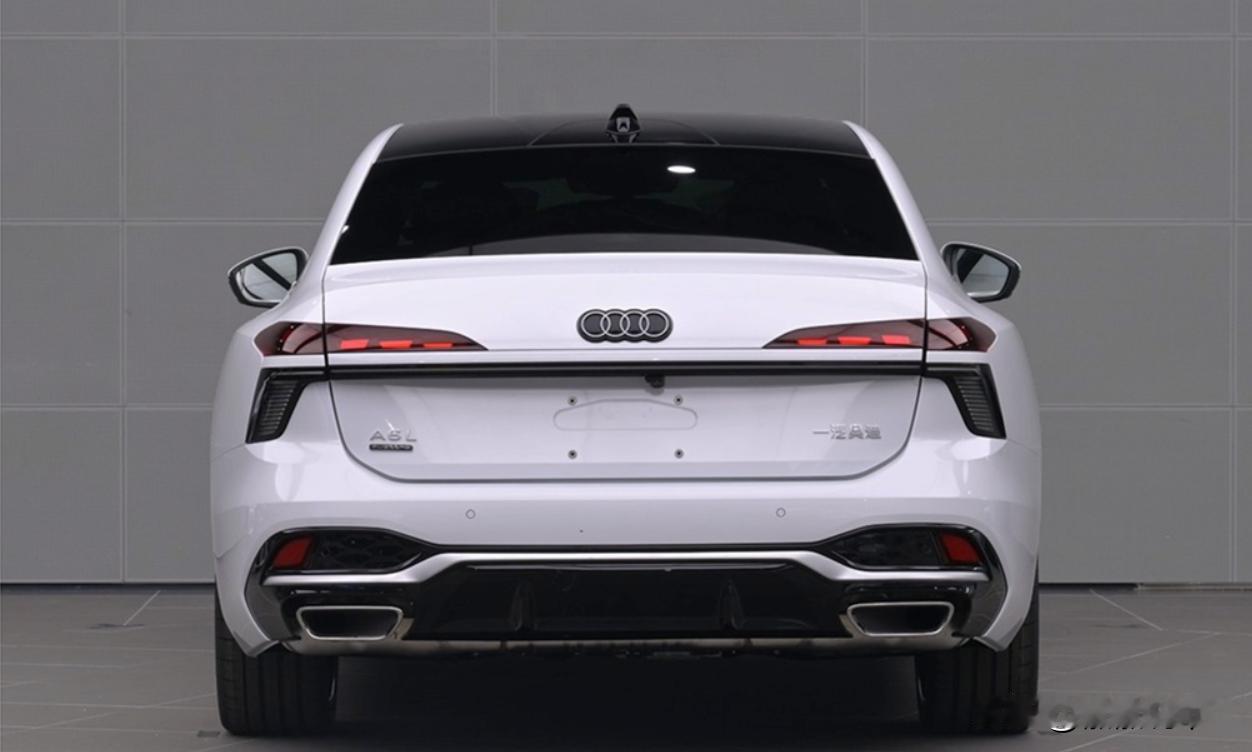 新款奥迪a6，三款车尾造型，你更喜欢哪一款呢？