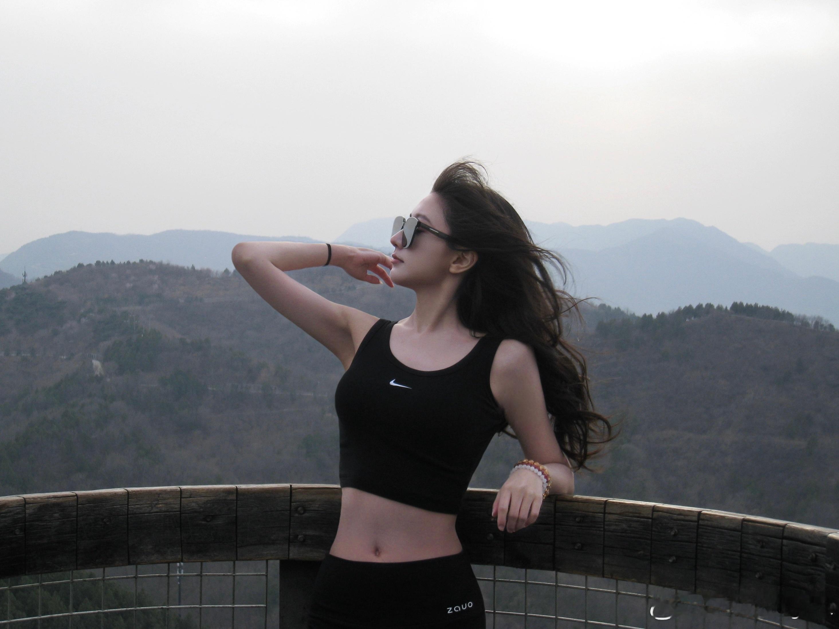 上春山咯⛰️#高赫Regina[超话]#  ​​​