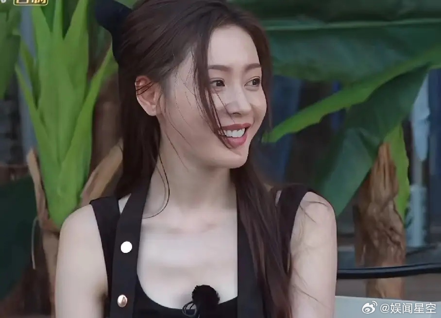 谁医美我都能理解唯独张天爱我不理解，天生的御姐脸，美得很有攻击性，让人印象深刻。