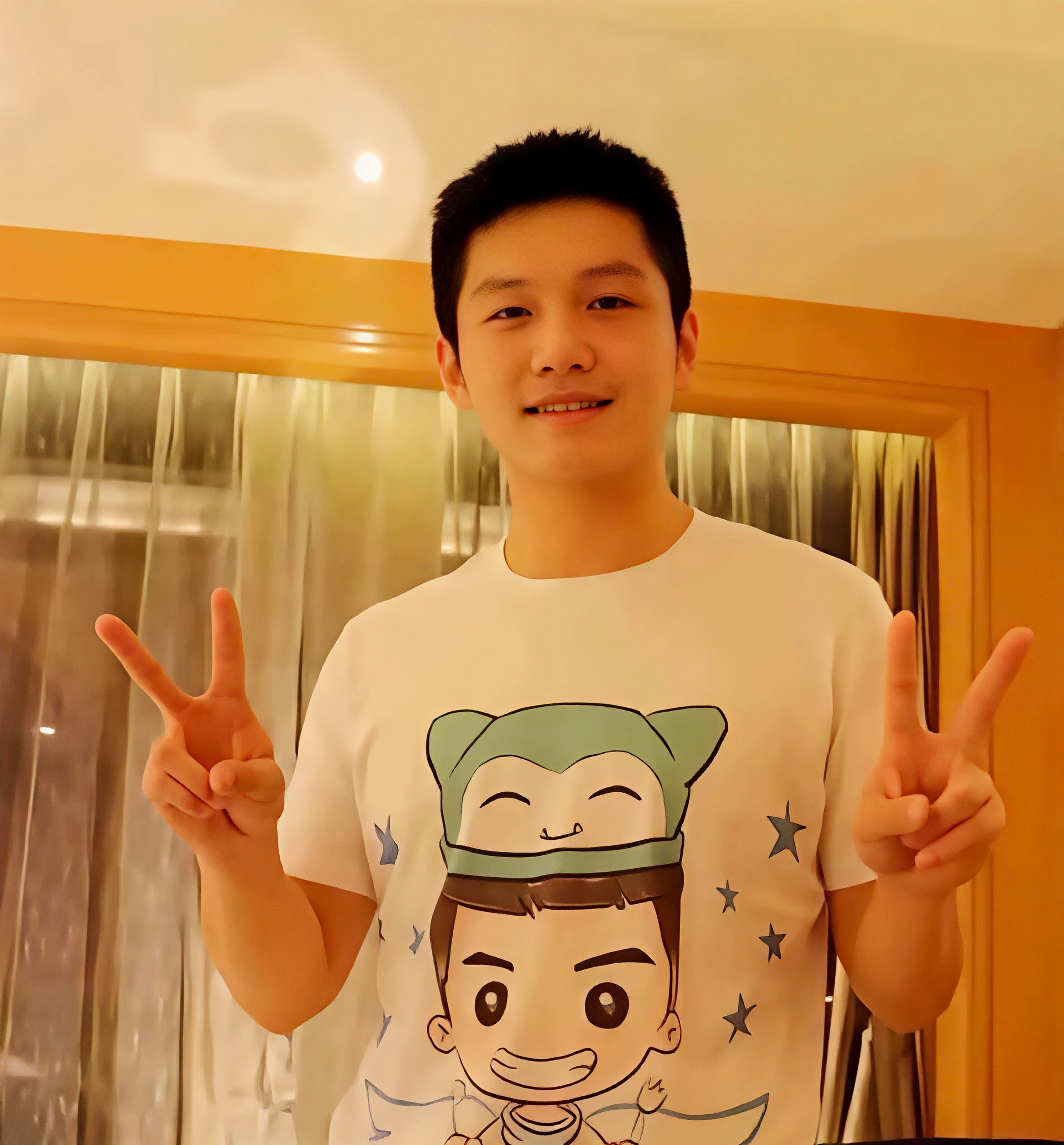 这是谁的“卡比兽”？比耶✌🏻比心