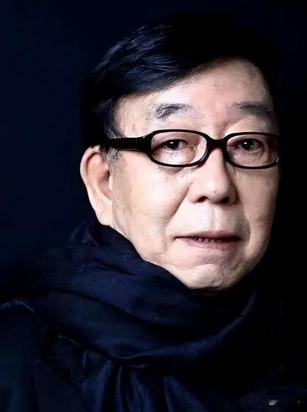 每当《西游记》前奏 “登登等登” 响起，几代中国人的暑假记忆瞬间涌上心头。这首《