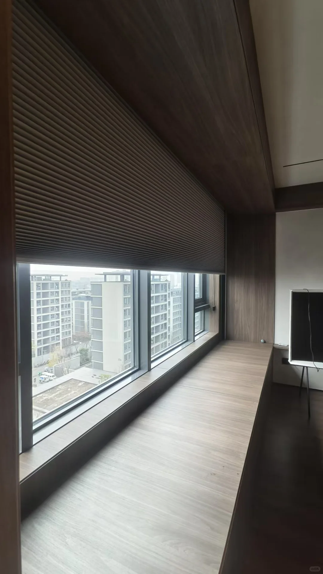 5米宽的卧室飘窗，不要在布艺窗帘了🌹