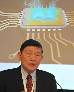 中芯国际创始人张汝京曾说，他在自己离开台积电时，台积电董事长告诉他，你敢去大陆，