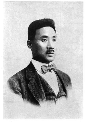 “民国最顶配时间管理大师”张伯苓：南开大学没地、没钱、没生源，他拎着一只搪瓷杯，