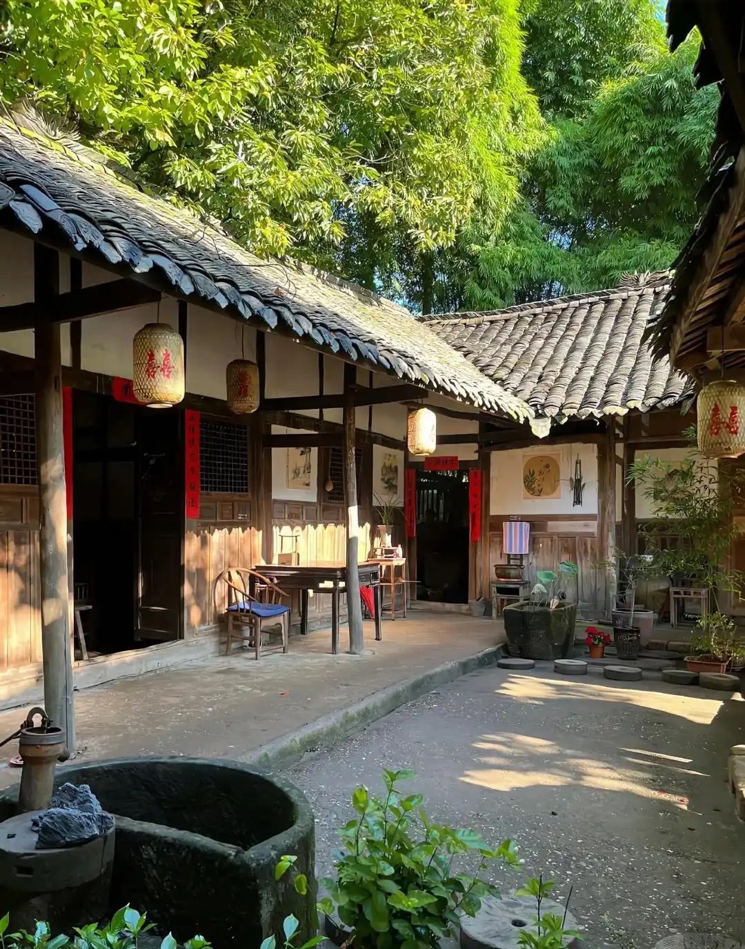 五一出行天气提醒五一节这几天出去玩天气还是可以的，泉州不冷不热，白天短袖T恤，早
