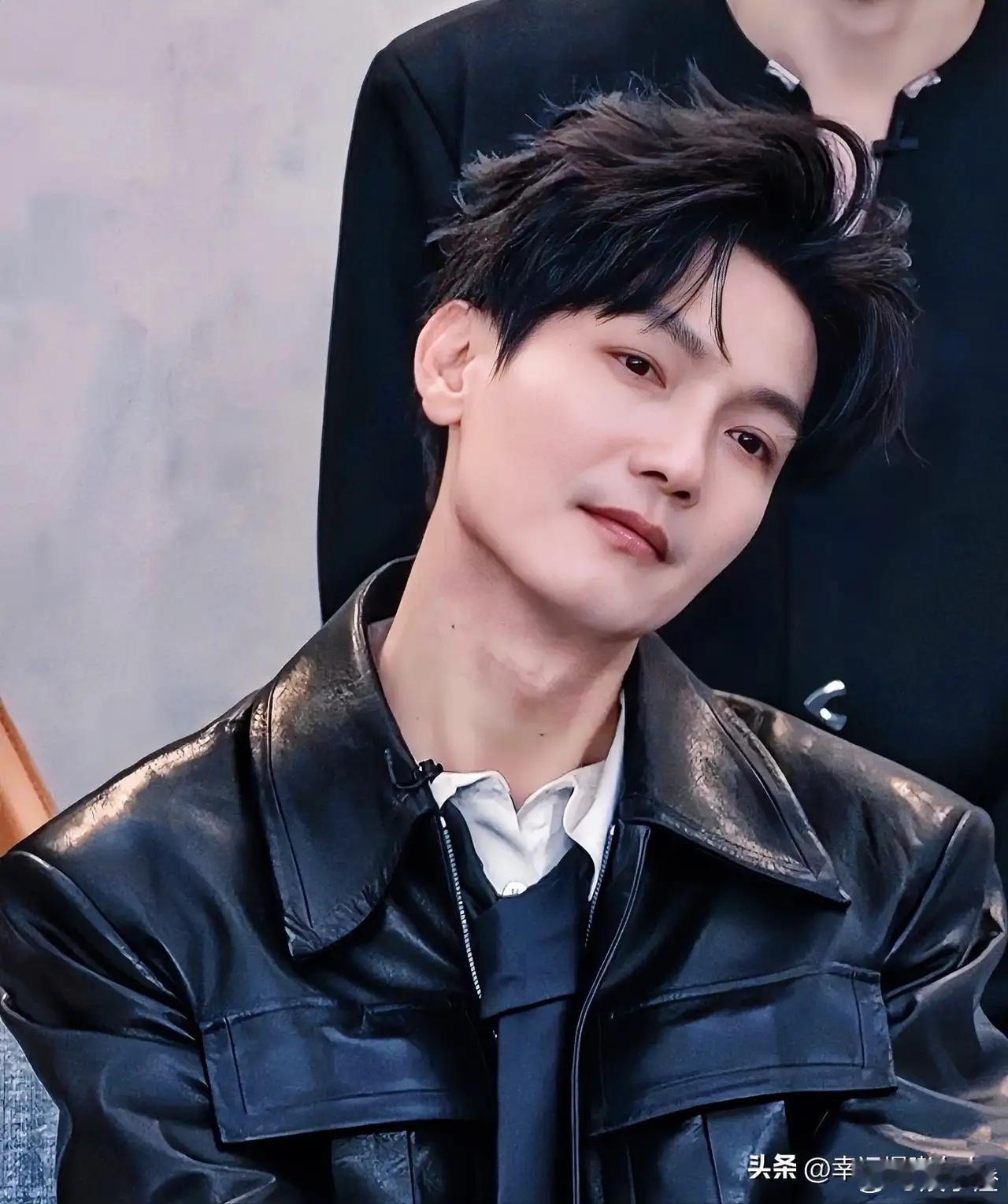 《长安的荔枝》火了，最让人惊喜的人不是大鹏也不是其他几位演员，最让人惊喜的是唱片