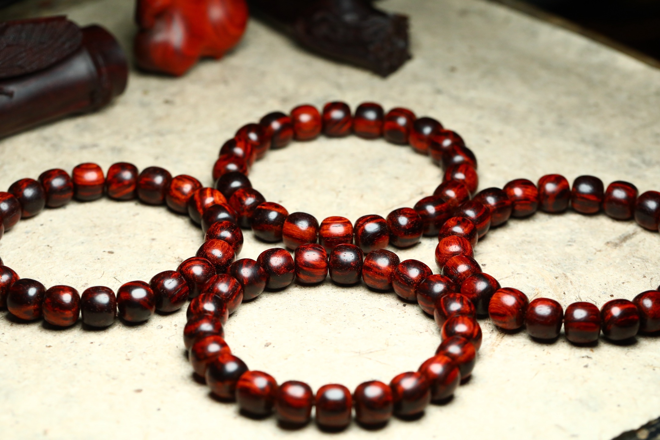 小叶紫檀L料 | 11*12mm老型珠 手串 高油密老料，火焰纹，精工老型珠，男