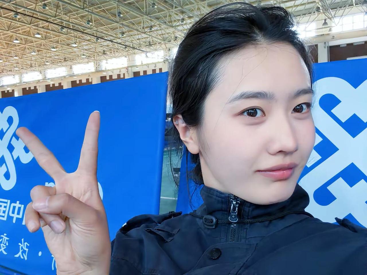 抽空臭美一下。迷之角度大赏