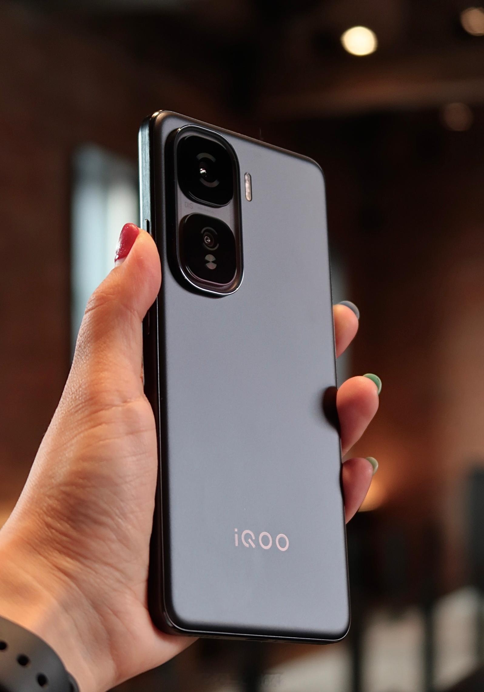 千元机或将消失手机芯片价格暴涨意味着手机价格也要上涨了我一直觉得千元机的客群还蛮