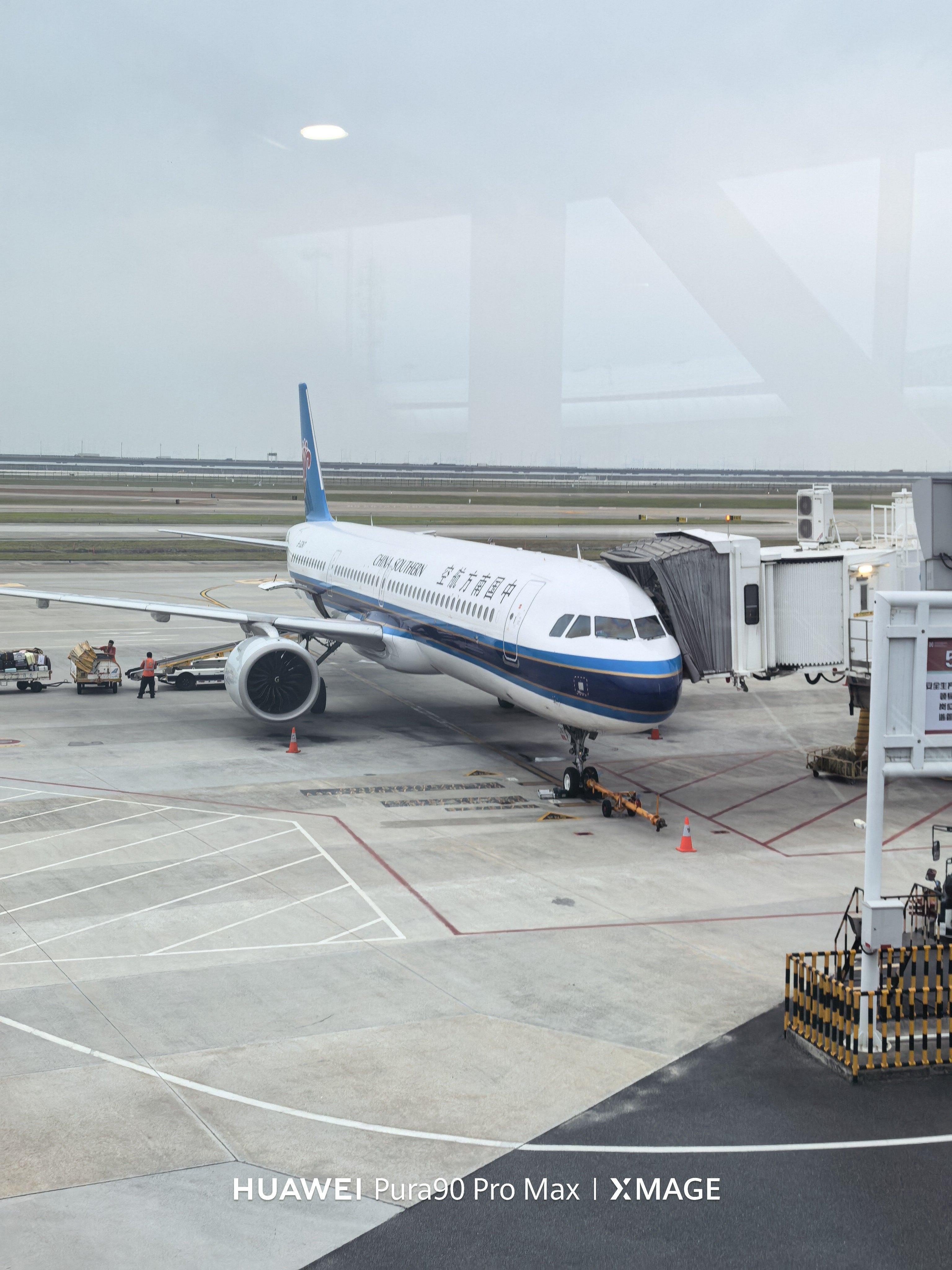 最近一天一飞，养成了晚睡早起的好习惯。