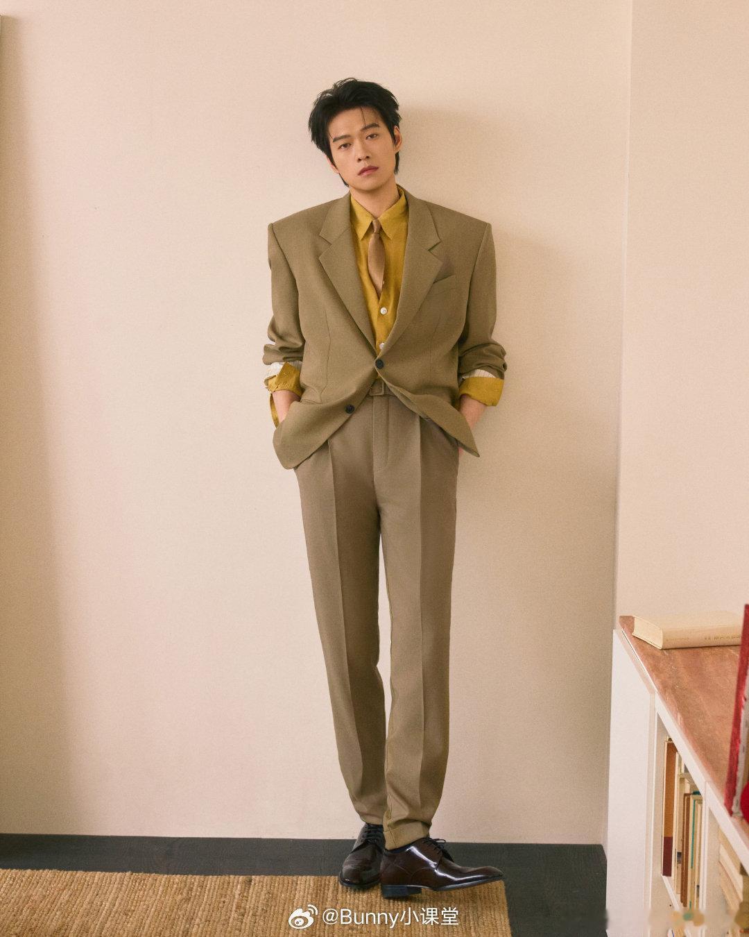 微博之夜出图 男明星微博之夜造型出图：魏大勋、邓为、丁禹兮、陈哲远、张康乐，稳定