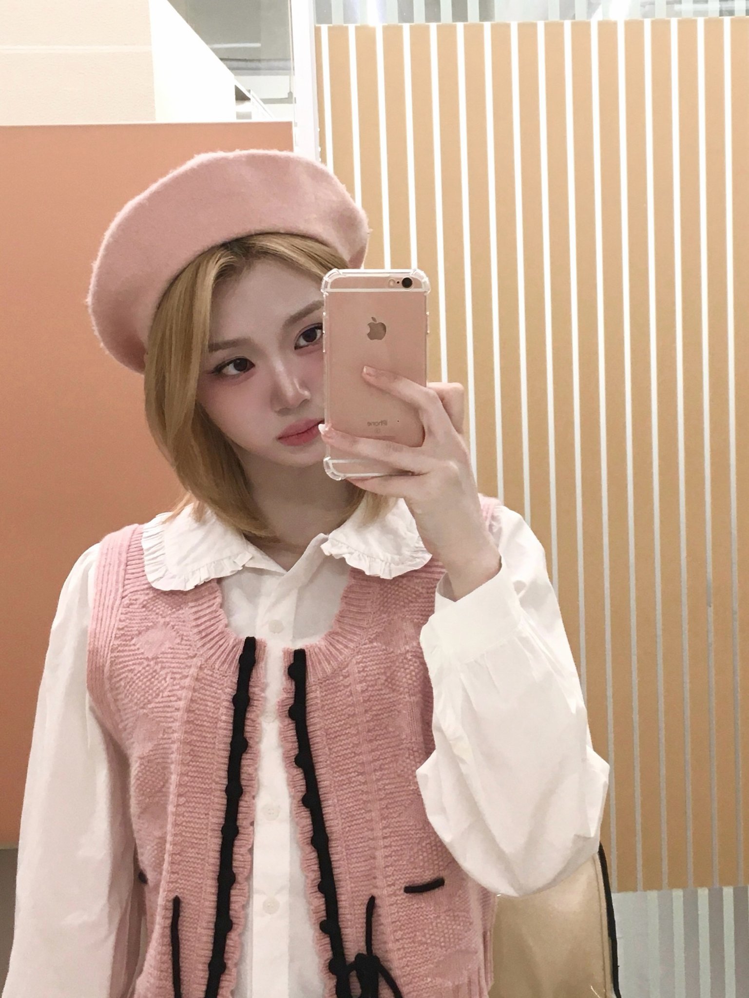 251212 tripleS Yubin孔裕彬 