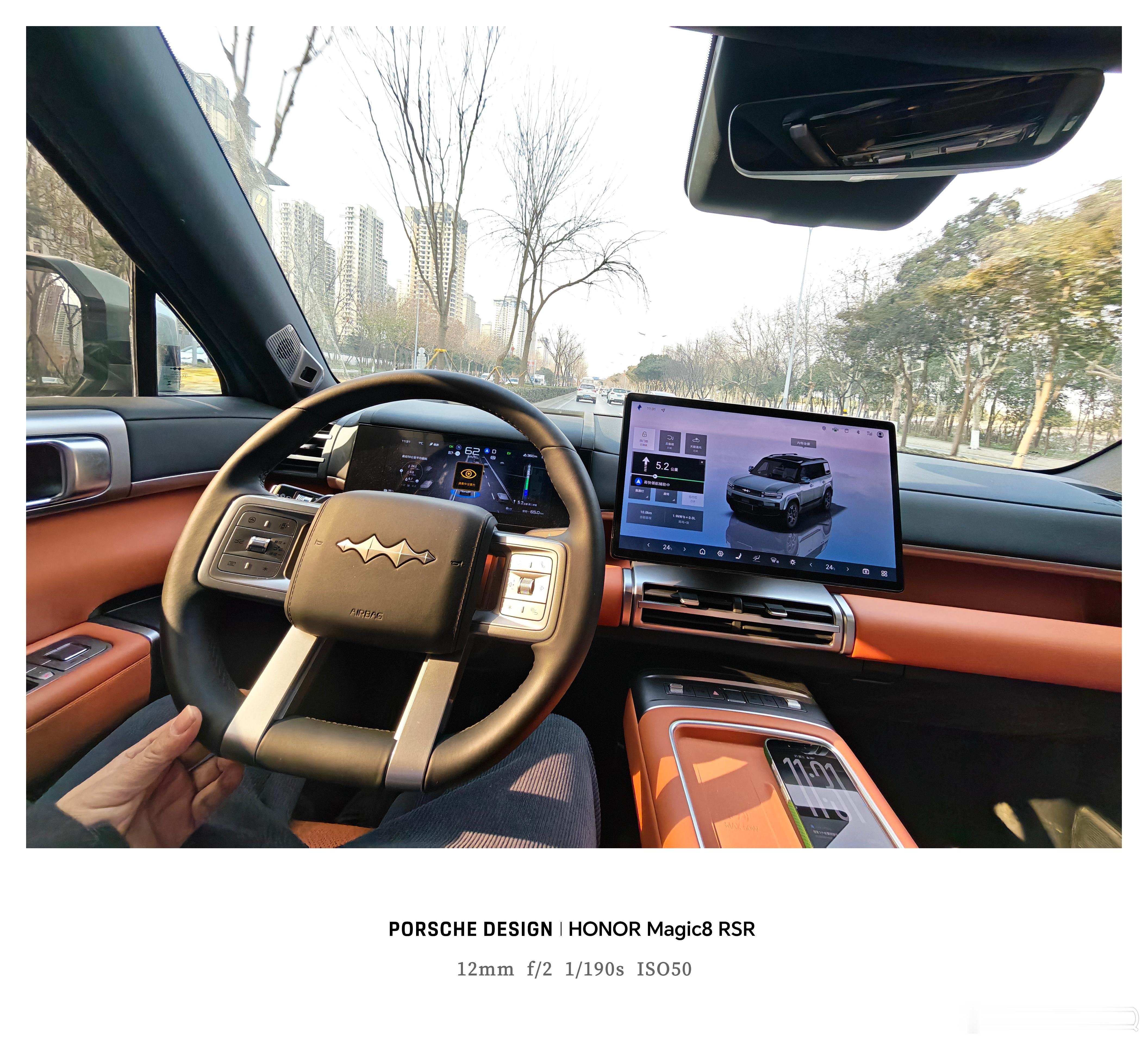 哪个小男孩儿不想又在越野玩一玩？ 