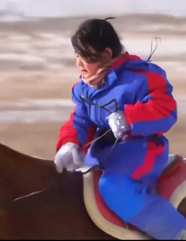 零下30℃雪原！6岁女孩策马10公里夺冠，她是如何做到的？
 2026年1月21