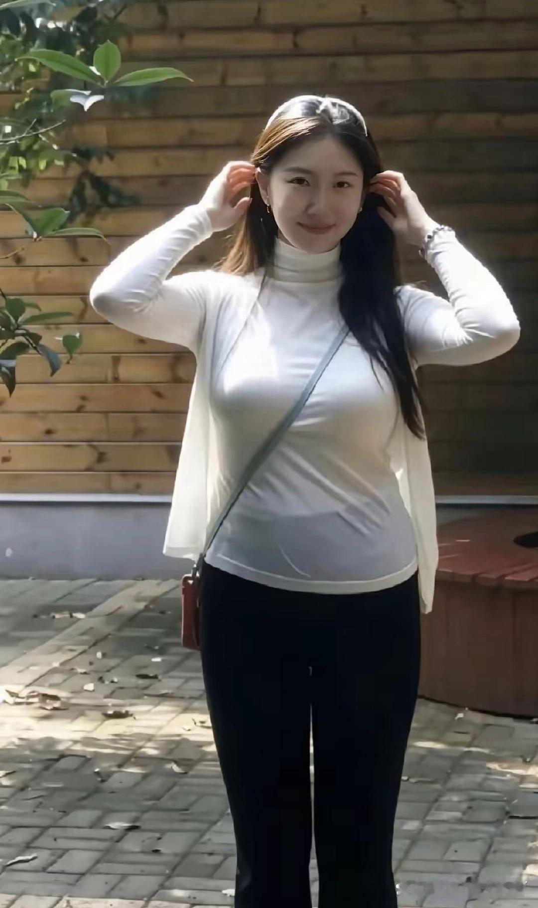 网恋奔现，是我的理想型！