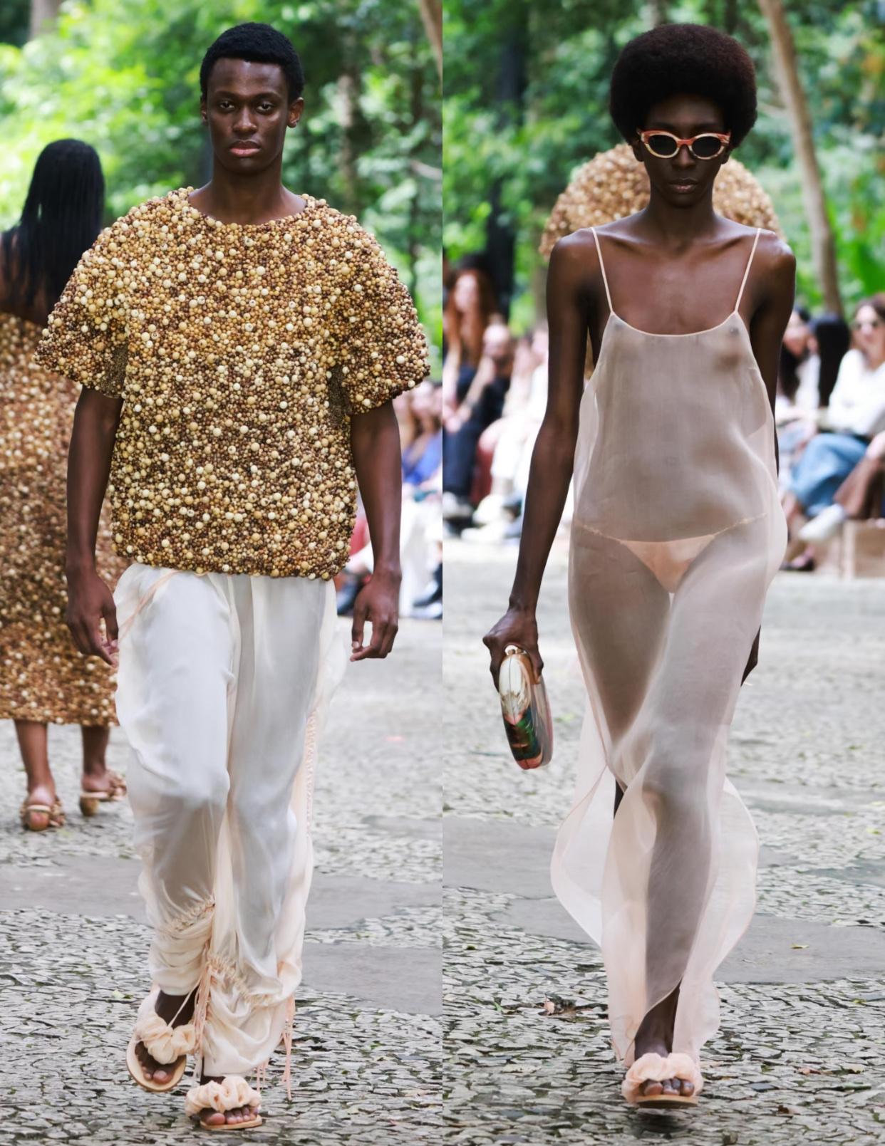 这件衣服真漂亮，看着就很透气

你说它保守吧，好像也没有，上半身全露了

你说它