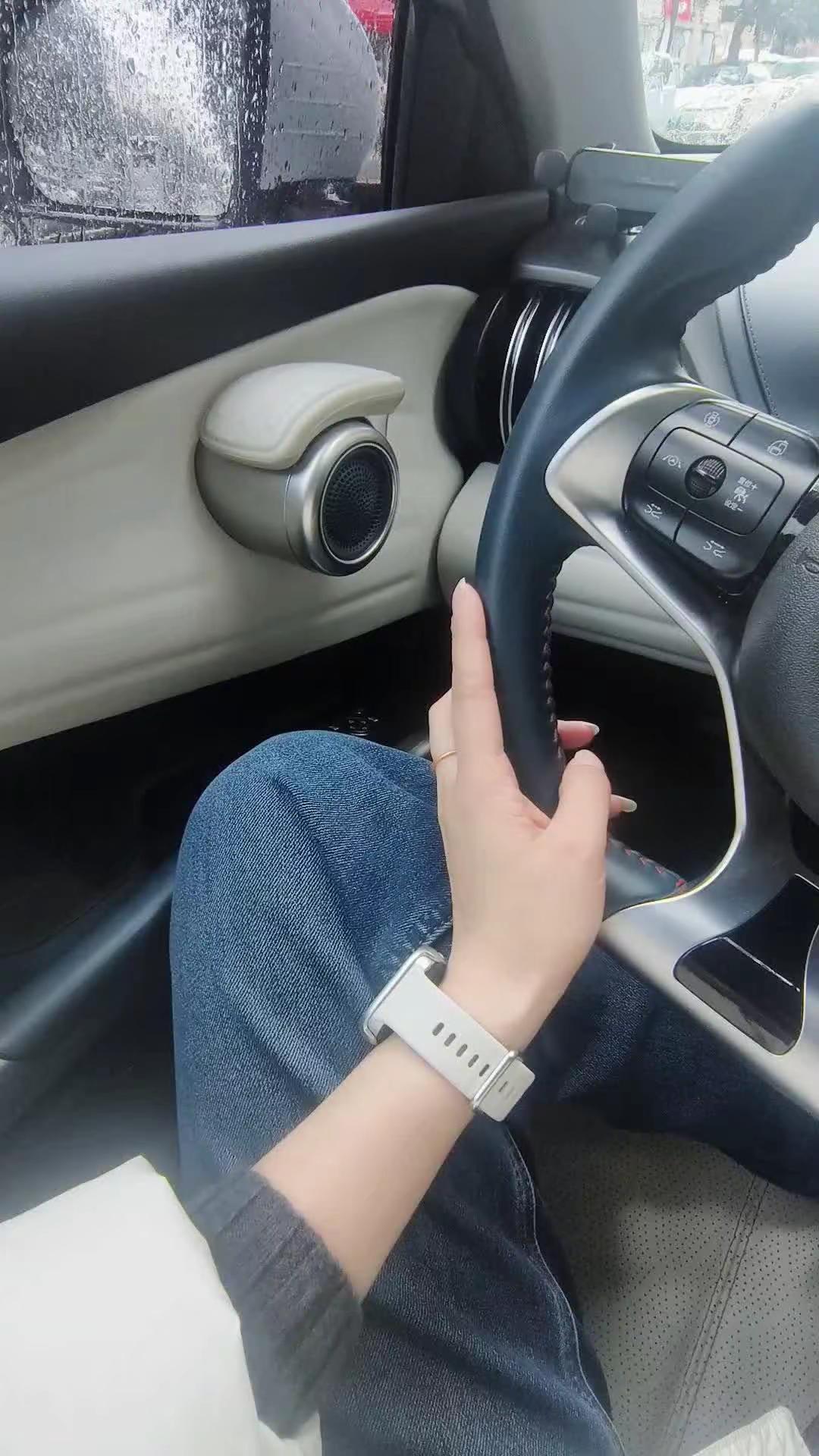 我以为是我脾气好了   后来才发现是年龄大了  气血不足了  没劲……