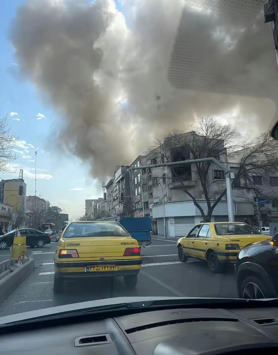 伊朗几乎把中东美军基地炸了个遍，用实力告诉世界，伊朗不是软柿子！
美国这次算踩到