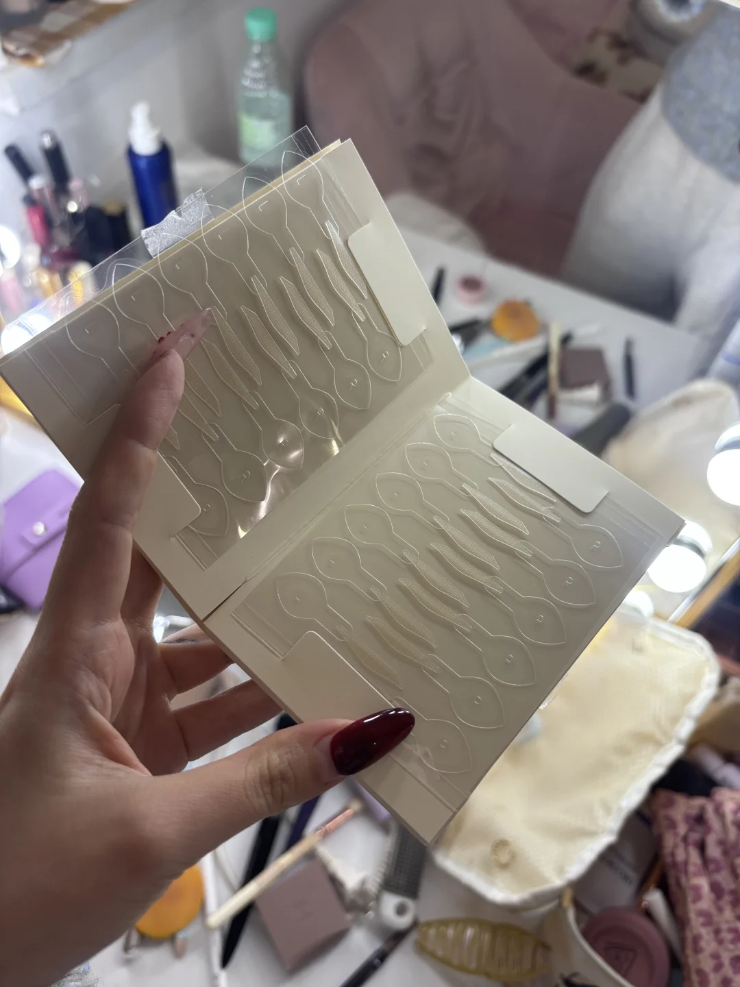 贼拉好用的双眼皮贴 就是贵