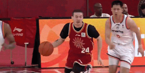 没你赢不了！古德温一头一尾率领球队 18中10&三分8中4砍31分7助cba