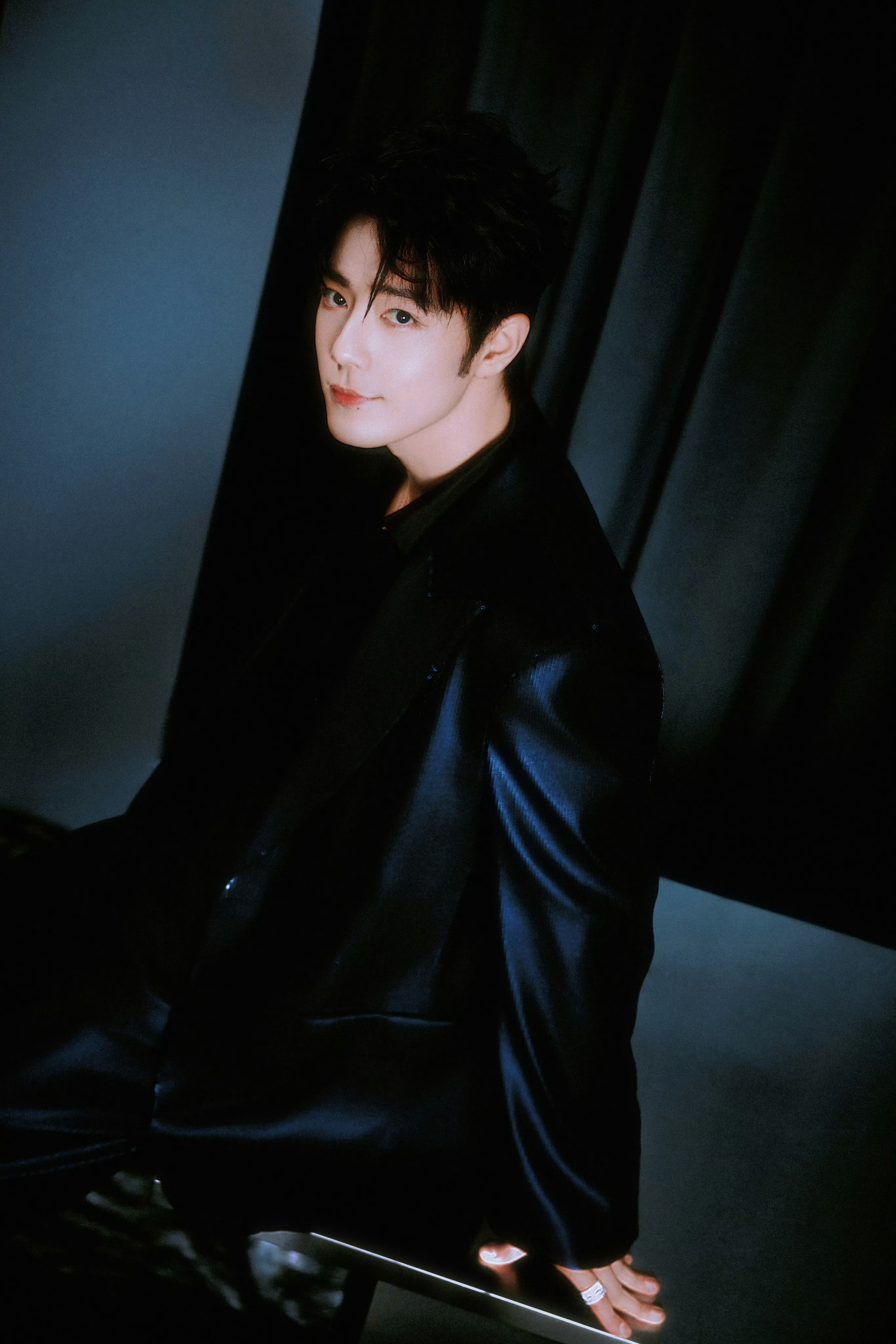 我觉得我的生活很甜，因为我一看到你就觉得狠甜。春晚节目单◎肖战