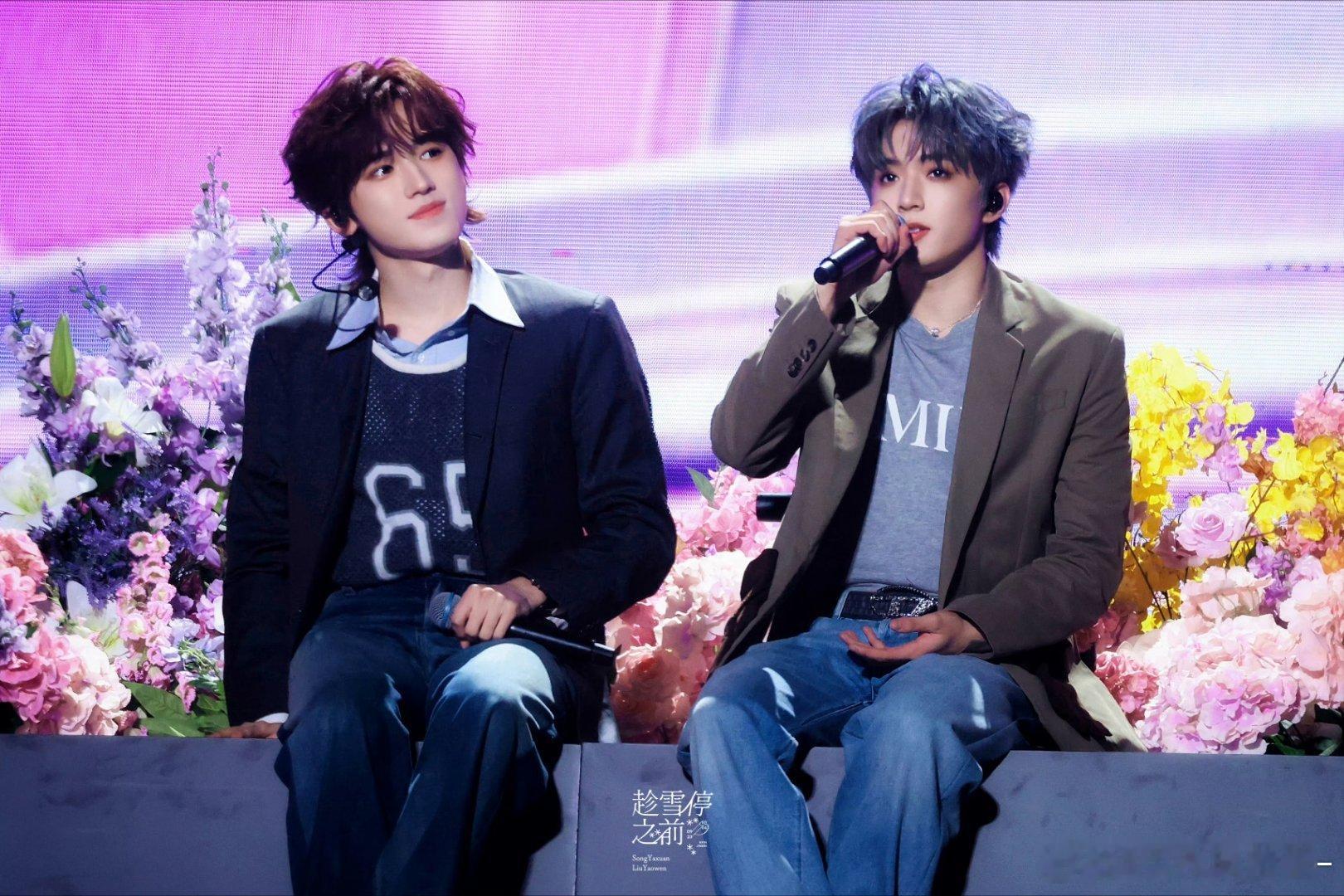 文轩 🐺🐟文轩世界第一初恋 “你没哭真是个奇迹”烟花升停在星夜-宋亚轩刘耀文