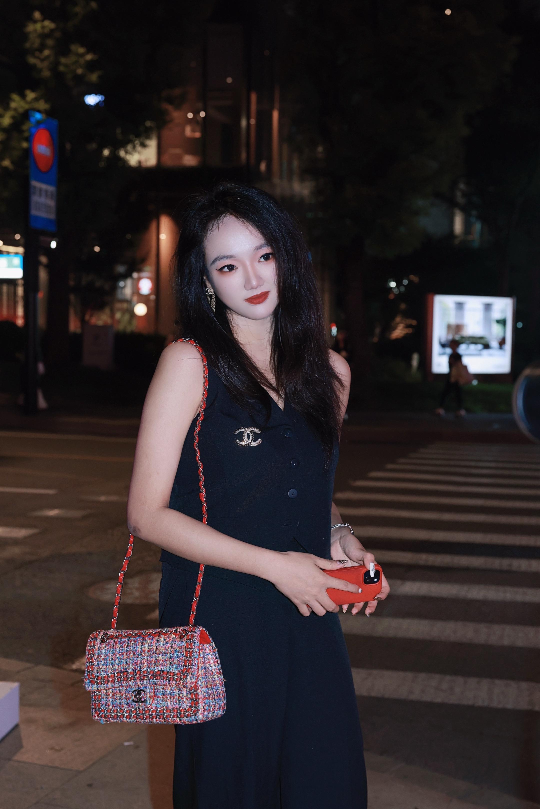 上海时装周 辣妹穿搭大赏 街头随拍 夜景人像 辣妹装