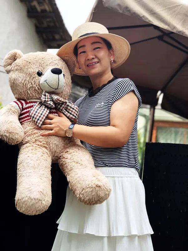 苏州小伙张晓国的救人故事太暖了！在一家社区小超市，老板娘童女士免了他1块钱零头，