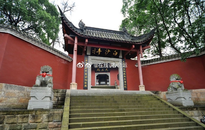 经历磨难，才知道简单和平凡是多么的珍贵。 